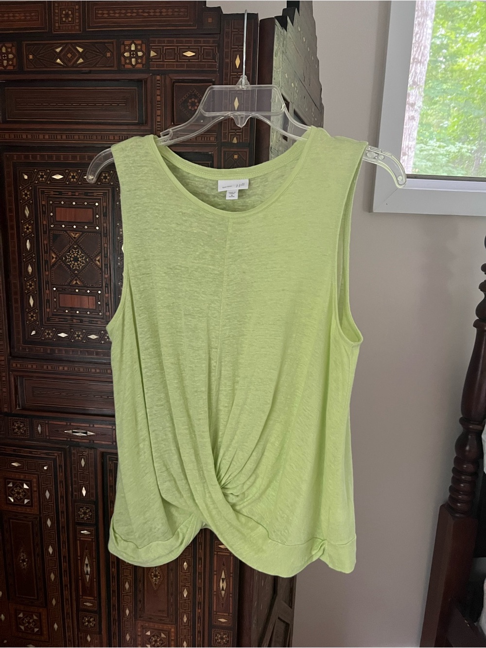 J. Jill Light Green Twist-Front Sleeveless Tank
